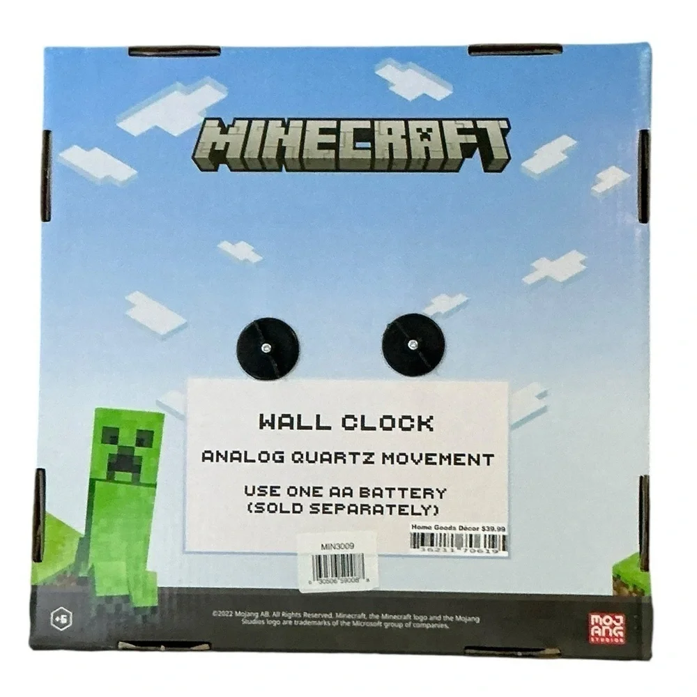 Minecraft Grass Block Square Wall Clock Gamer Home Decor 11 in Tan Green NEW